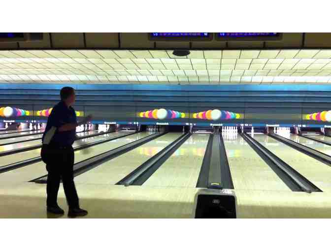 Family Party Package at Town & Country Bowling Lanes