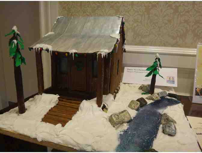 Gingerbread House #2 - prof/culinary student category - Christmas Cabin