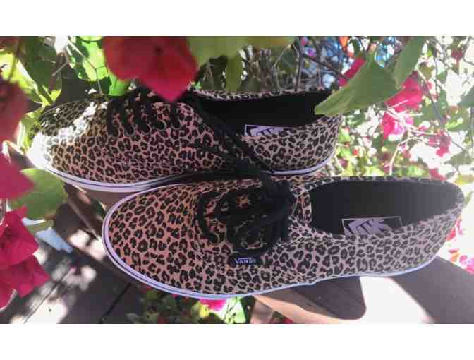 Leopard Print Vans Shoes (women's 7)