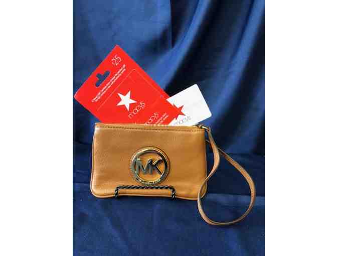 Michael Kors Wrislet Purse & $30.00 Macy's gift card - Photo 1