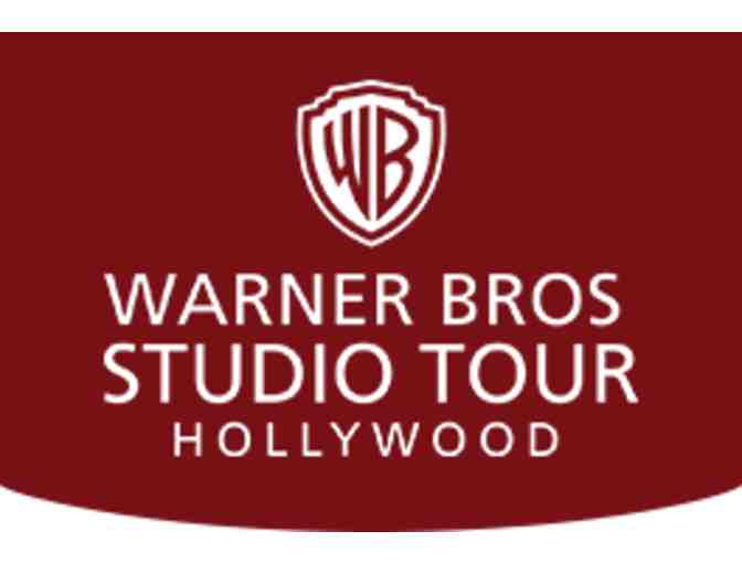 Warner Bros STUDIO TOUR!  Harry Potter, Friends, and more!