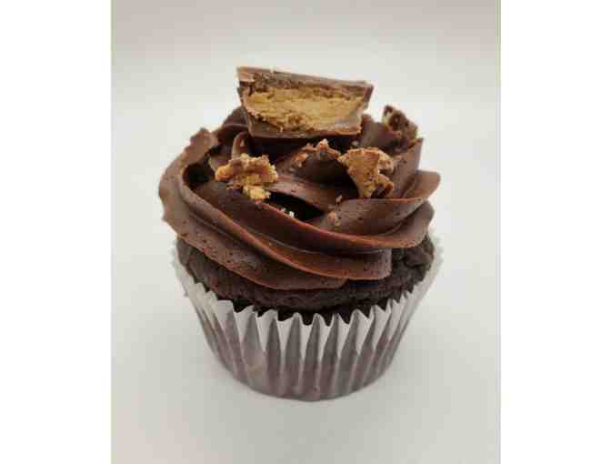 Calabasas Sweets by Leslie Lin