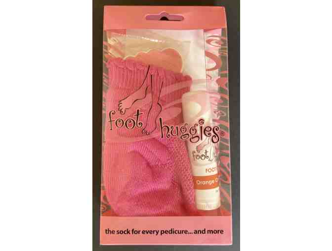 The Nail Cafe - Pedicure with Jeffi & Foot Huggies Package