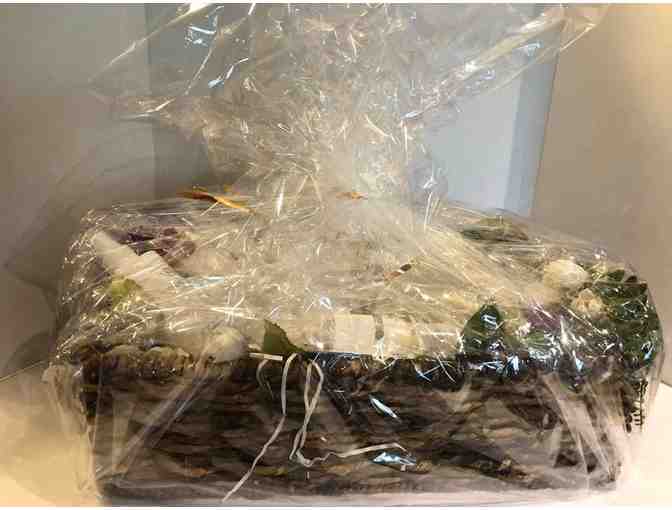 Depil Brazil Waxing Studio - Gift Basket with Products and Gift Card