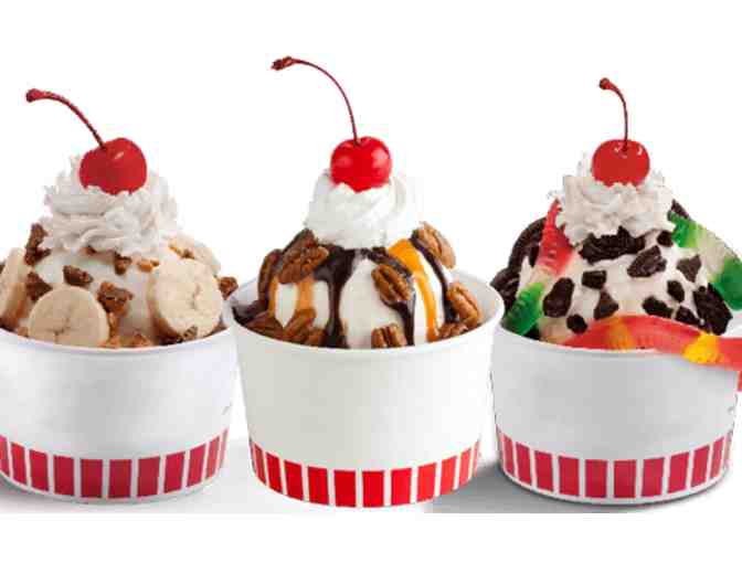 Freddy's Frozen Custard & Steakburgers -  gift basket with meal vouchers and goodies