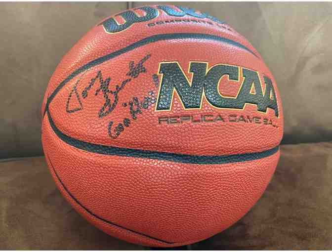 Basketball Autographed by Coach Tony Bennett - Photo 1