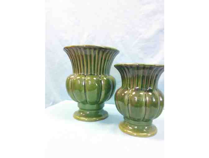 Elegant Green Vase Set