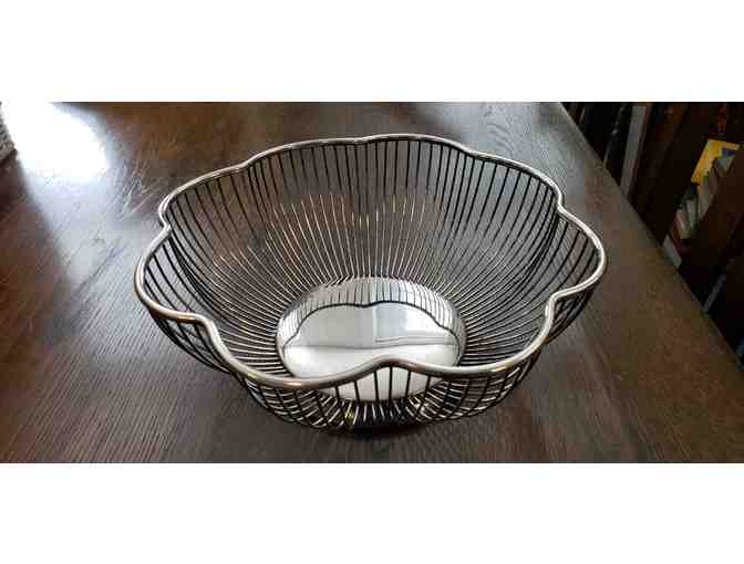 Silverplated Scalloped Wire Bread Basket