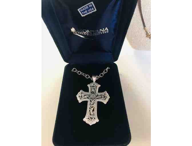 Montana Silversmiths Cross Necklace