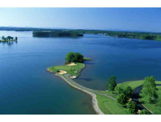 Golf at The Water's Edge