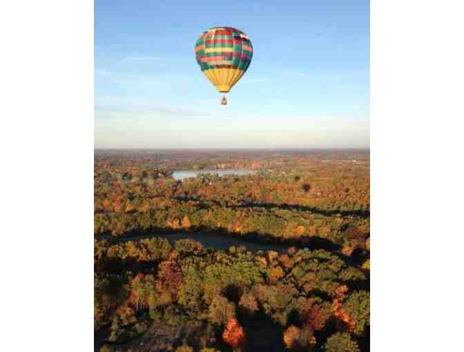 Hot Air Balloon Ride for FOUR PEOPLE and a Picaboo gift card