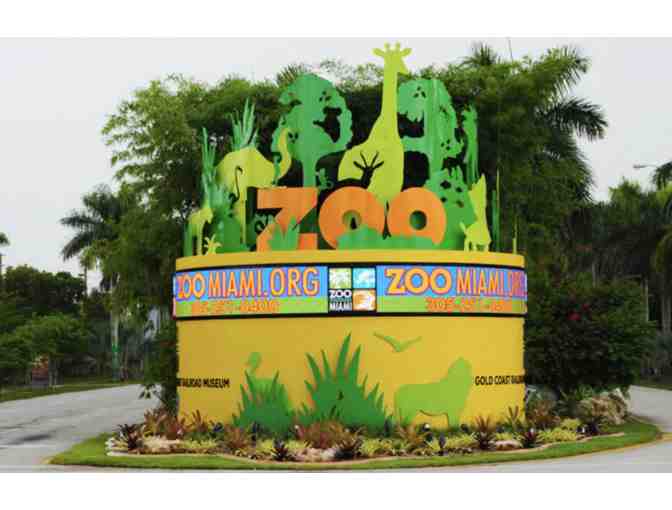 Zoo Miami and Dave & Busters