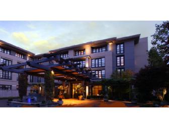 Hotel Bellevue - Weekend Overnight Getaway for 2 in a Deluxe Guest Room