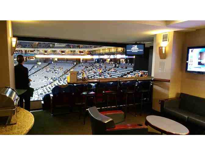 DENVER NUGGETS FULL SUITE FOR 24 WITH PARKING