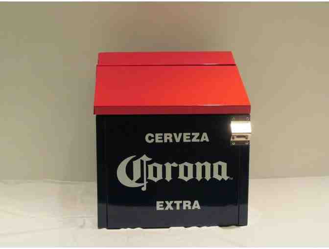 Corona! Find your Beach!