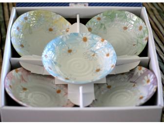 Cute Ceramic Bowl Set of 5--Designed w/White Daisies