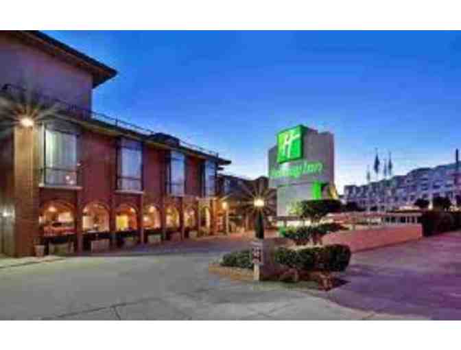 San Francisco - 1 Night Stay - Holiday Inn Express Hotel & Suites Fisherman's Wharf