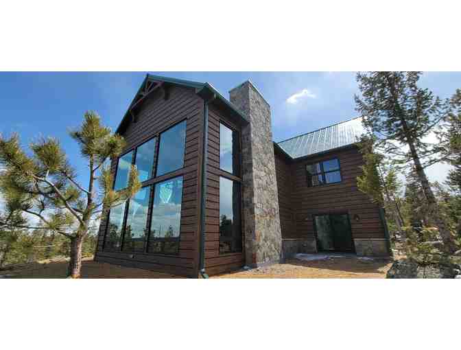 The Boulders: a brand-new Colorado vacation home completed in 2022