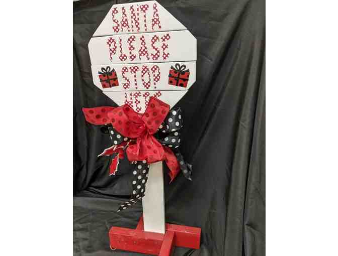 'There is no man like a SNOWMAN!' - Donated by The Keene, Saunders, and Bhende Families