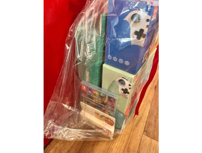 2nd grade Class of 2026 - Nintendo Switch Lite & accessories