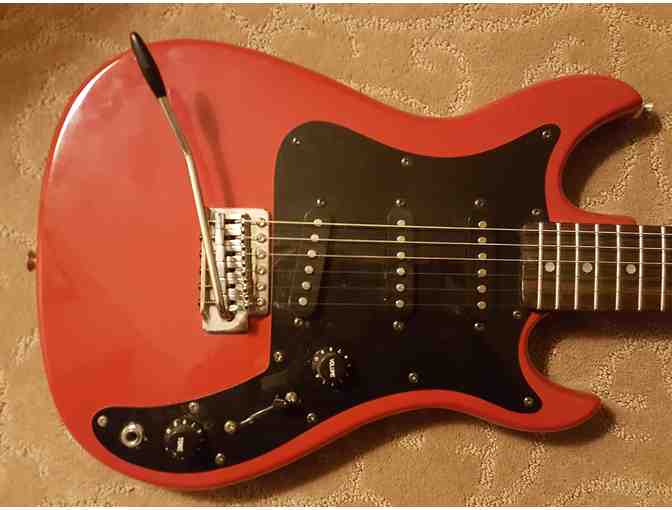 Red 3/4 Size Electric Guitar - Photo 1