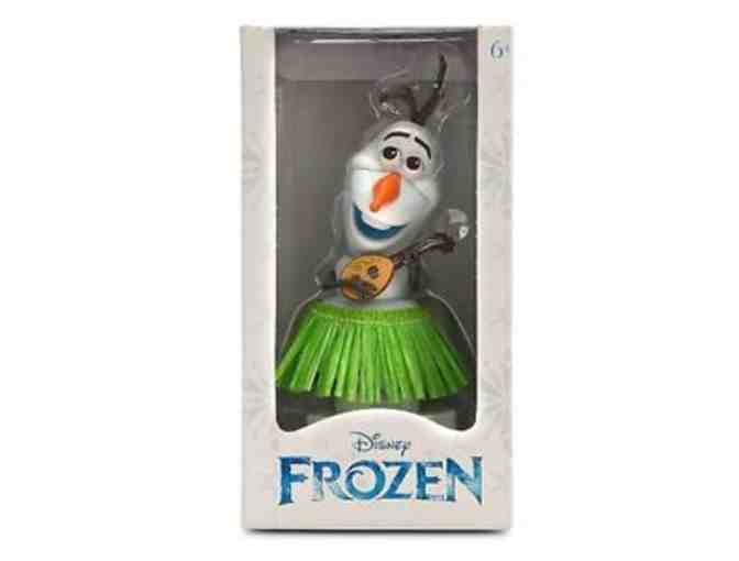 Collectibles--Disney OLAF'S FROZEN ADVENTURE Cast/Crew Scarf & Painted Lithographs+Toy