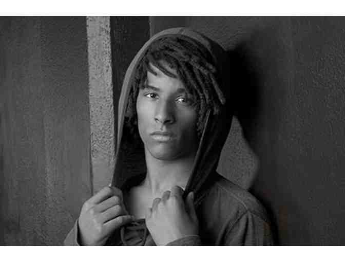 Gift Certificate--An Unconventional Portrait Session in Pasadena