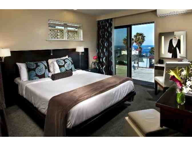 2 mid-week nights at the Aurora Hotel & Spa on Catalina Island