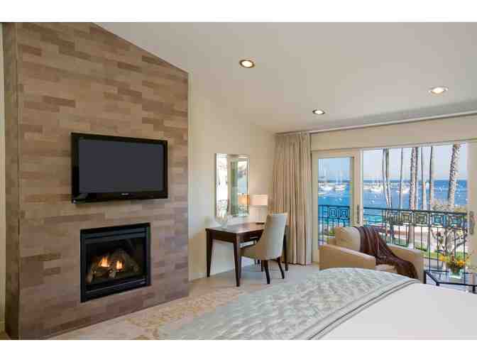 2 nights at Hotel Metropole VIP Suite  + Couples Massage on Catalina Island - Photo 1