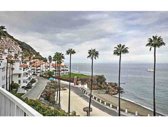 Three-Night Stay in Paradise on Catalina Island, CA in Private Community + Golf Cart