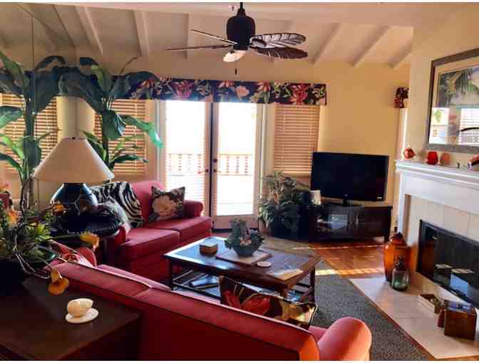 1-Week Stay in Paradise on Catalina Island, CA in Beach View Villa + Golf Cart, Ocean View