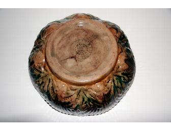 Etruscan Ware Majolica Shell Bowl