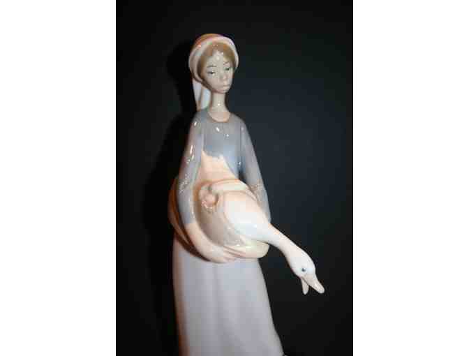 Lladro Porcelain Figurine - 'Woman With Goose and Dog'