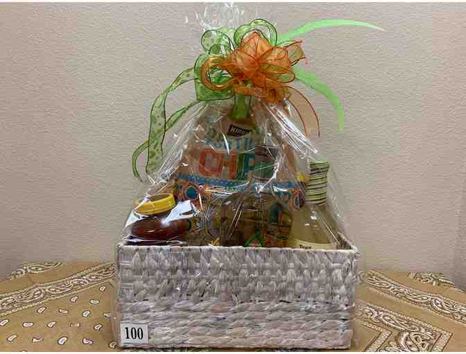 Mexican Fiesta Basket & Gaslamp Gift Card - Photo 1