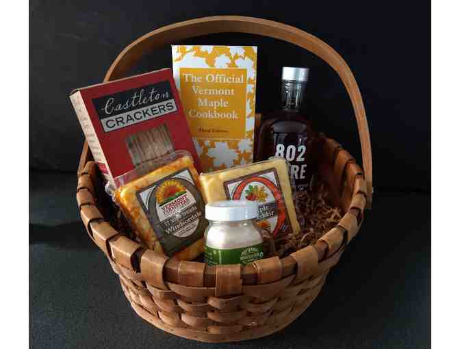 Maple Lovers Gift Basket by Vermont Farmstead Cheese Co