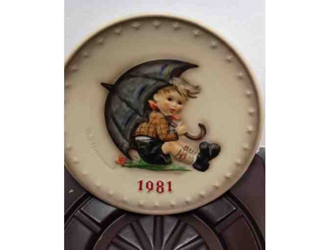 1981 - Umbrella Boy Plate - Goebel Hummel - Hum 274 - Photo 1