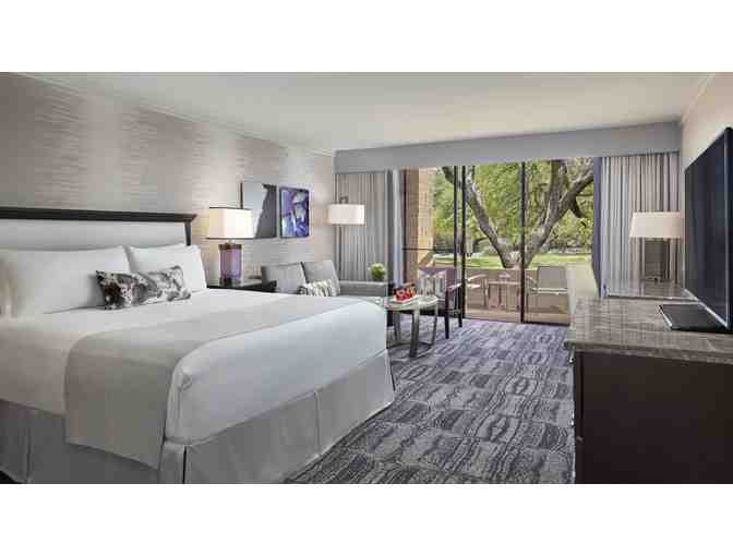 Experience the luxury of Loews Ventana Canyon Resort - Two nights for Two plus one Dinner