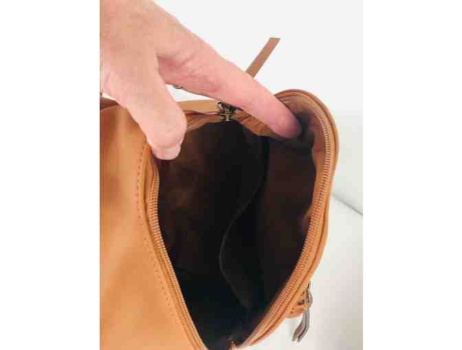 Arrow Rose Camel small backpack vegan leather