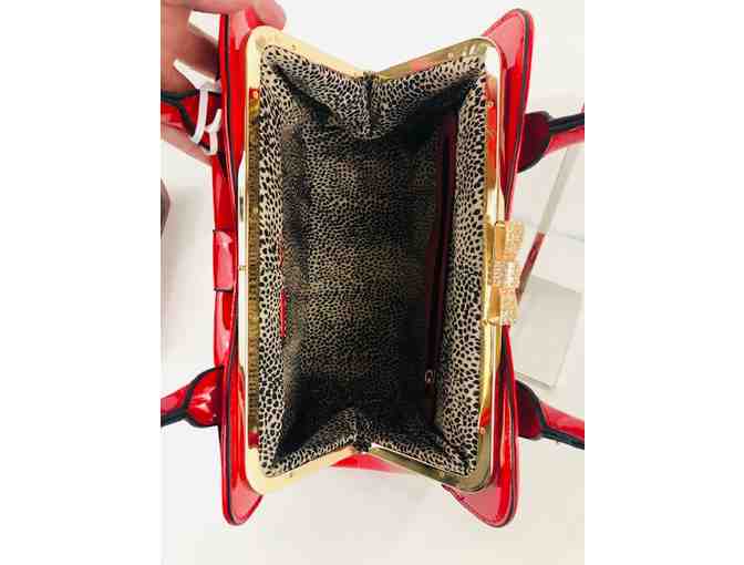 AAA LIVE BIDDING ONLY! Alyssa 100% Cruelty Free Fire Engine Red handbag w/ adorable bow