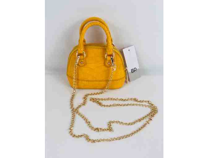 BP tiny Gold Crossbody w/ gold chain