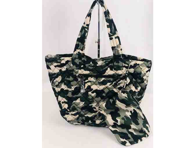 Urban Fit by Urban Expressions Camo Tote Quilted