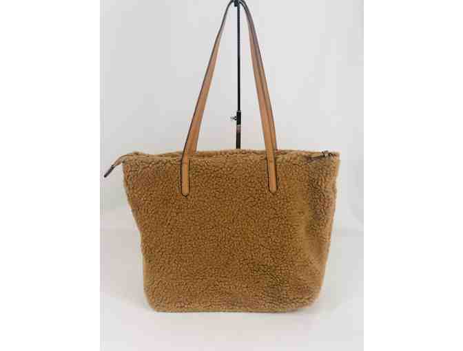 Sonoma Furry Bear Shearing Tote zip closure