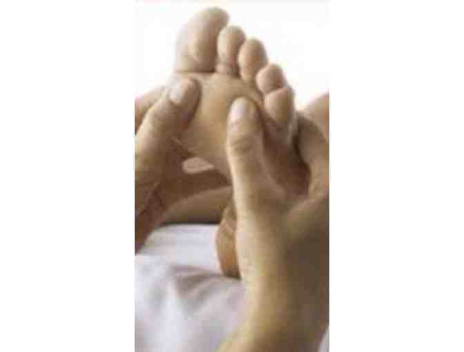 ONE HOUR OF FOOT REFLEXOLOGY - with Geral Lee