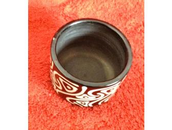 Ceramic bowl, Peruvian style