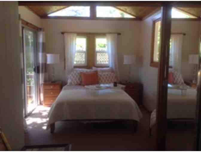 2 Night Stay in Sonoma Valley Country Guest Cottage for 2 Adults