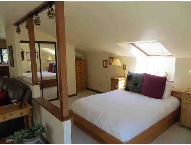 Mendocino Magic: 3-night stay at the lovely 'Hayloft' near coastal village & more