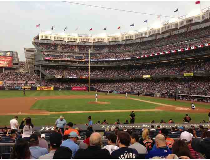 New York Yankees vs. New York Mets Subway Series Tickets - Photo 2