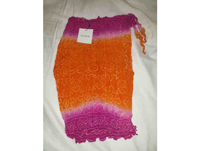 A 9 piece wardrobe in Cashmere and Silk including an Alex and Ani Signature Bangel