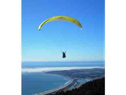 Tandem Paragliding - Come fly with the eagles