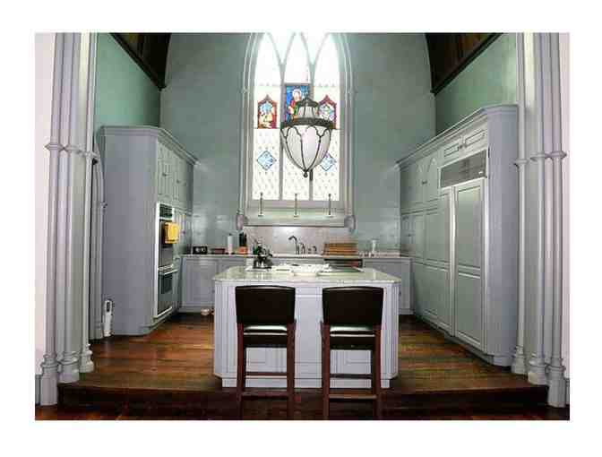 5 Night stay in a 4 bedroom renovated St. Paul's Church - Photo 4
